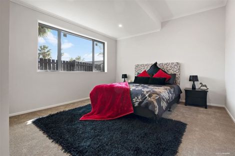 Photo of property in 61a Simpson Road, Ranui, Auckland, 0612