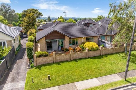 Photo of property in 2b Bledisloe Court, Pukekohe, 2120