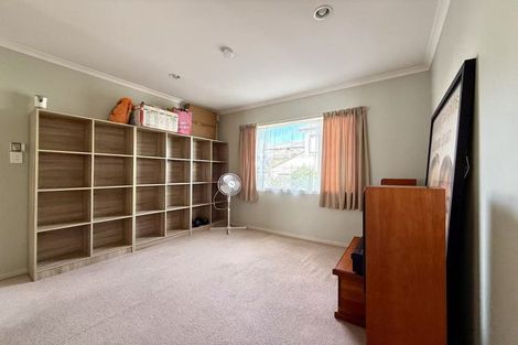 Photo of property in 84 Moyrus Crescent, East Tamaki Heights, Auckland, 2016
