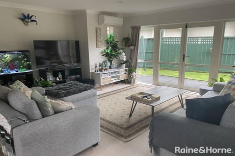 Photo of property in 58 Russley Drive, Mount Maunganui, 3116