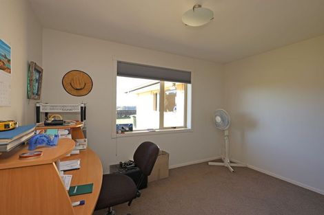 Photo of property in 70 Airedale Road, Weston, Oamaru, 9492