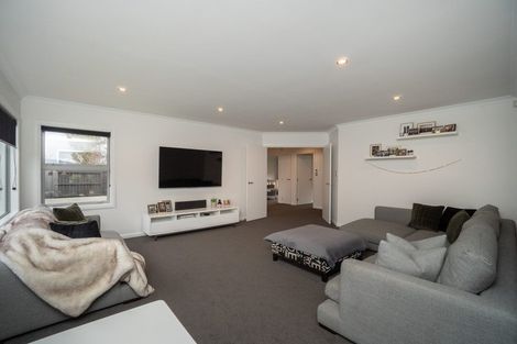 Photo of property in 113 James Line, Kelvin Grove, Palmerston North, 4414