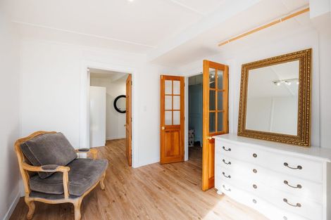 Photo of property in 3 Kent Avenue, Waitarere Beach, Levin, 5510