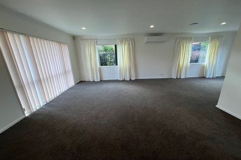 Photo of property in 9 Ardkeen Place, East Tamaki, Auckland, 2016
