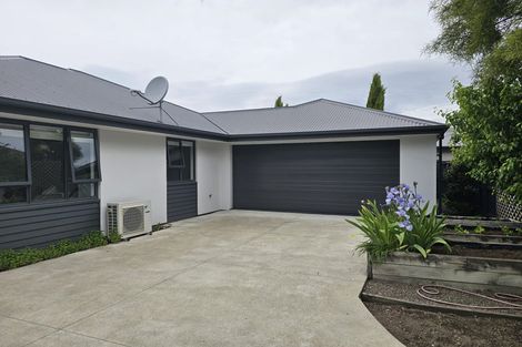 Photo of property in 87 Wilsons Road, Saint Martins, Christchurch, 8022