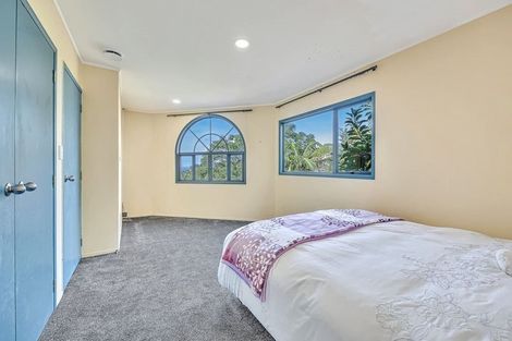 Photo of property in 59 Penguin Drive, Murrays Bay, Auckland, 0630