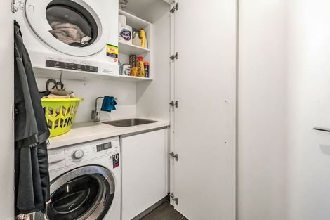 Photo of property in 4/275 Kilmore Street, Christchurch Central, Christchurch, 8011