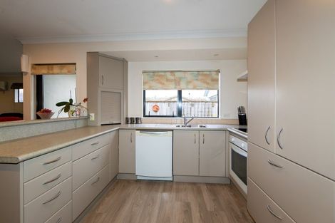 Photo of property in 2d Forward Street, Greenmeadows, Napier, 4112