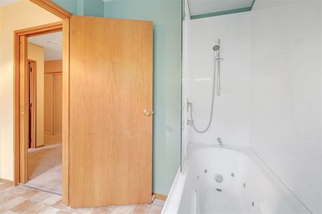 Photo of property in 12 Rempstone Drive, Halswell, Christchurch, 8025