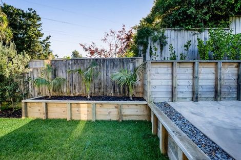 Photo of property in 7a Saxton Road, Upper Vogeltown, New Plymouth, 4310