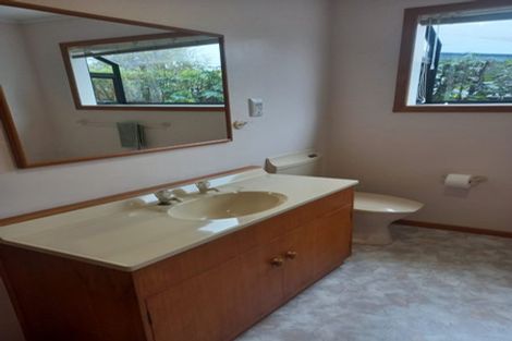 Photo of property in 71 Elizabeth Street, Waikanae, 5036