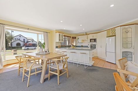 Photo of property in 48 Glasnevin Drive, Casebrook, Christchurch, 8051