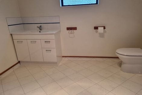 Photo of property in 50b Mcmaster Street, Greytown, 5712