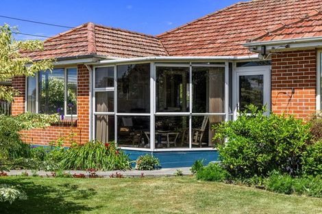 Photo of property in 87 Aorangi Road, Bryndwr, Christchurch, 8053