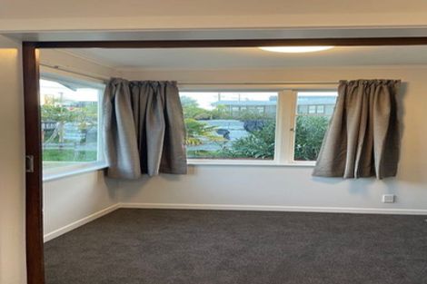 Photo of property in 190 Archers Road, Glenfield, Auckland, 0629