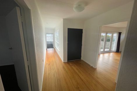 Photo of property in 39 Miro Street, Inglewood, 4330