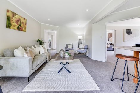 Photo of property in 17 Willowfield Place, Pukete, Hamilton, 3200
