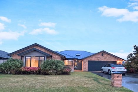 Photo of property in 77 Heathridge Place, Lincoln, 7608