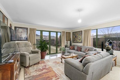 Photo of property in 5a Massey Street, Elderslea, Upper Hutt, 5018