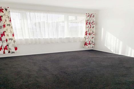 Photo of property in 31 Simpson Road, Ranui, Auckland, 0612