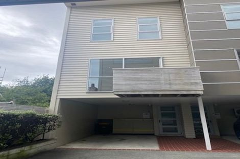 Photo of property in 1/123 The Parade, Island Bay, Wellington, 6023