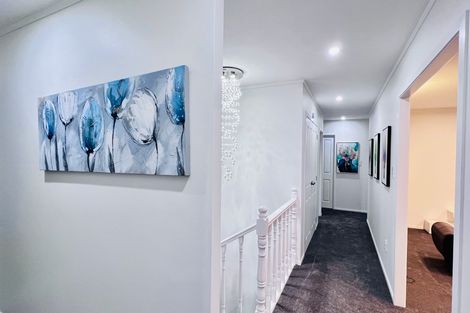 Photo of property in 32 Barberton Terrace, Red Hill, Papakura, 2110