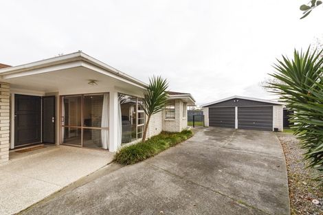 Photo of property in 16 Austin Place, Awapuni, Palmerston North, 4412