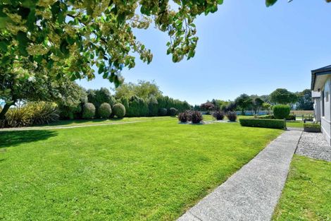 Photo of property in 101 Seaward Road, Edendale, 9825