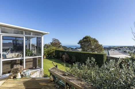 Photo of property in 19 Darwin Crescent, Spotswood, New Plymouth, 4310
