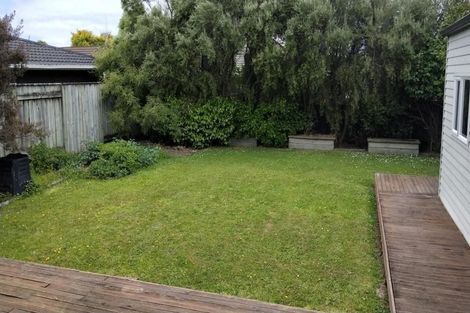 Photo of property in 15 Puriri Terrace, Roslyn, Palmerston North, 4414