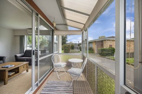 Photo of property in 2/3 Murphy Road, Taradale, Napier, 4112