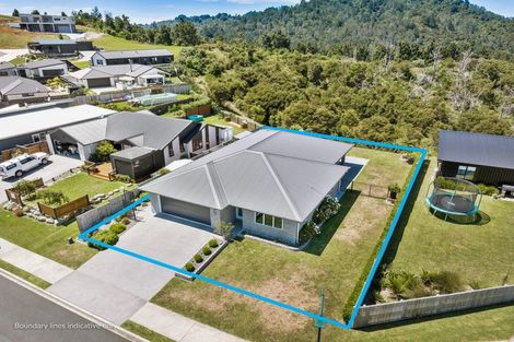 Photo of property in 17 Manatu Close, Whangamata, 3691