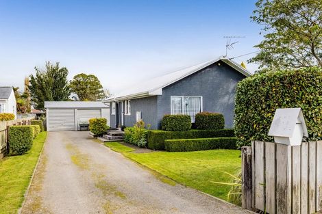 Photo of property in 7 George Street, Eltham, 4322