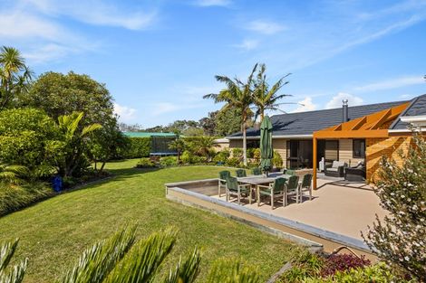 Photo of property in 175 Oaia Road, Muriwai, Waimauku, 0881