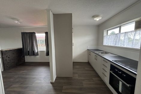 Photo of property in 27 John Walker Drive, Manurewa, Auckland, 2102