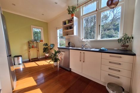 Photo of property in 8 Balfour Street, Mornington, Wellington, 6021