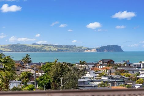 Photo of property in 1 Braemar Road, Rothesay Bay, Auckland, 0630