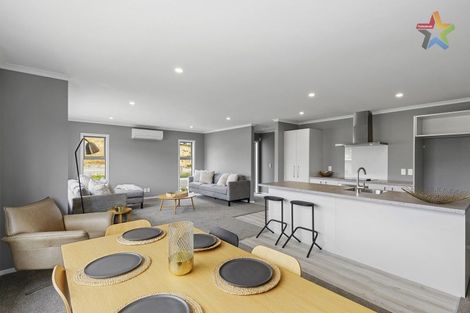 Photo of property in 4 Mohua Way, Kelson, Lower Hutt, 5010