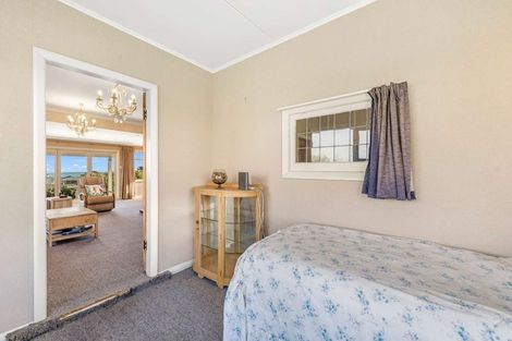 Photo of property in 153 Cornfoot Street, Castlecliff, Whanganui, 4501