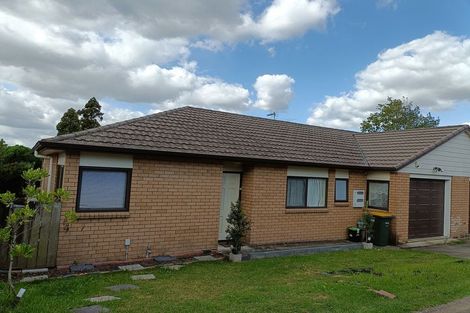 Photo of property in 70a Kayes Road, Pukekohe, 2120