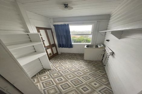 Photo of property in 17 Queen Street, Cambridge, 3434