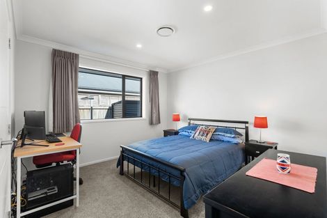 Photo of property in 9 Woodlaw Crescent, Prebbleton, 7604