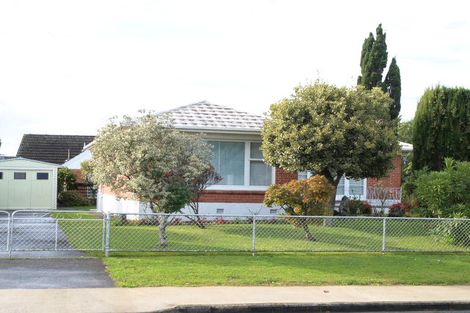 Photo of property in 1 Hallberry Road, Mangere East, Auckland, 2024