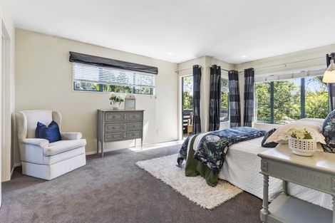 Photo of property in 1/28 Sale Street, Cockle Bay, Auckland, 2014