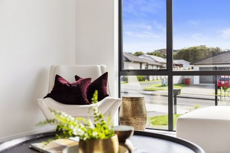 Photo of property in 41 Taikura Avenue, Red Beach, 0932