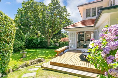 Photo of property in 22 Woodmancote Road, Khandallah, Wellington, 6035