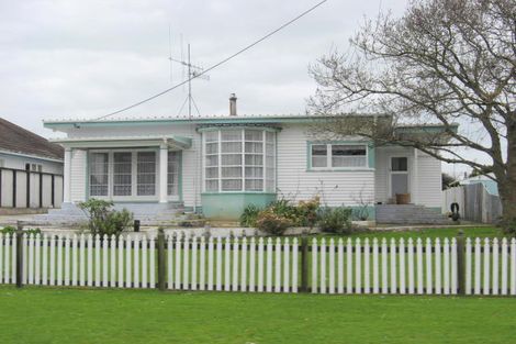 Photo of property in 8 Graham Street, Levin, 5510