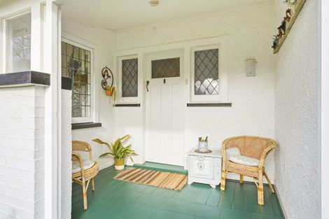 Photo of property in 33 Grey Street, College Estate, Whanganui, 4500