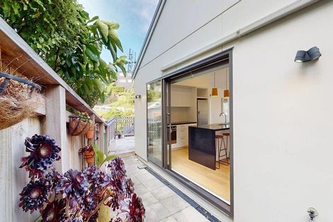 Photo of property in 14/104u Maupuia Road, Maupuia, Wellington, 6022