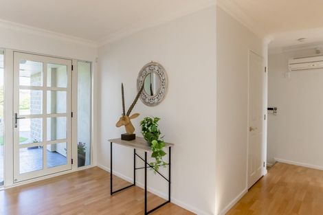 Photo of property in 9 Santa Teresa Court, Paraparaumu Beach, Paraparaumu, 5032